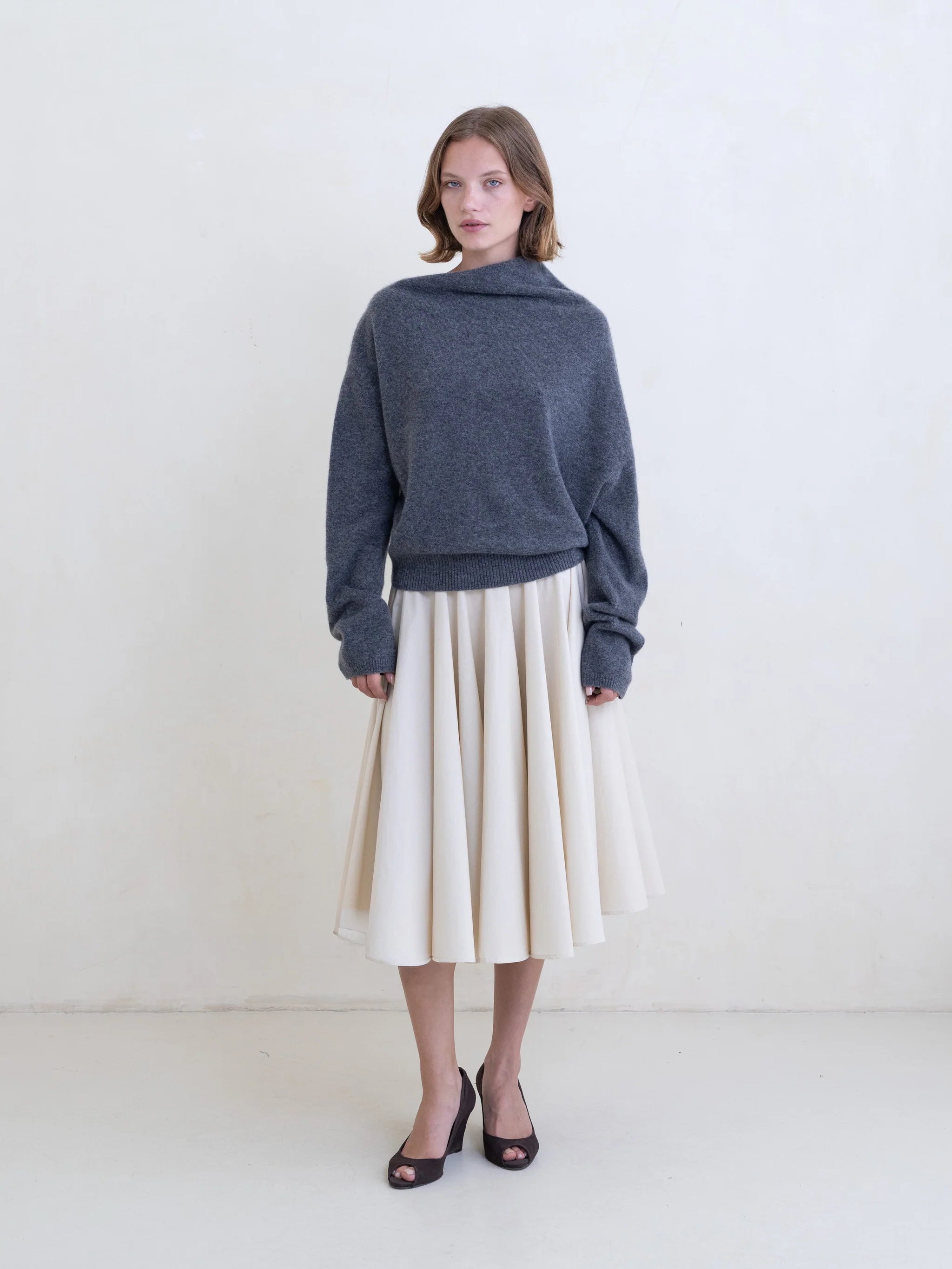 Bella Anna Reve Sweater Grey