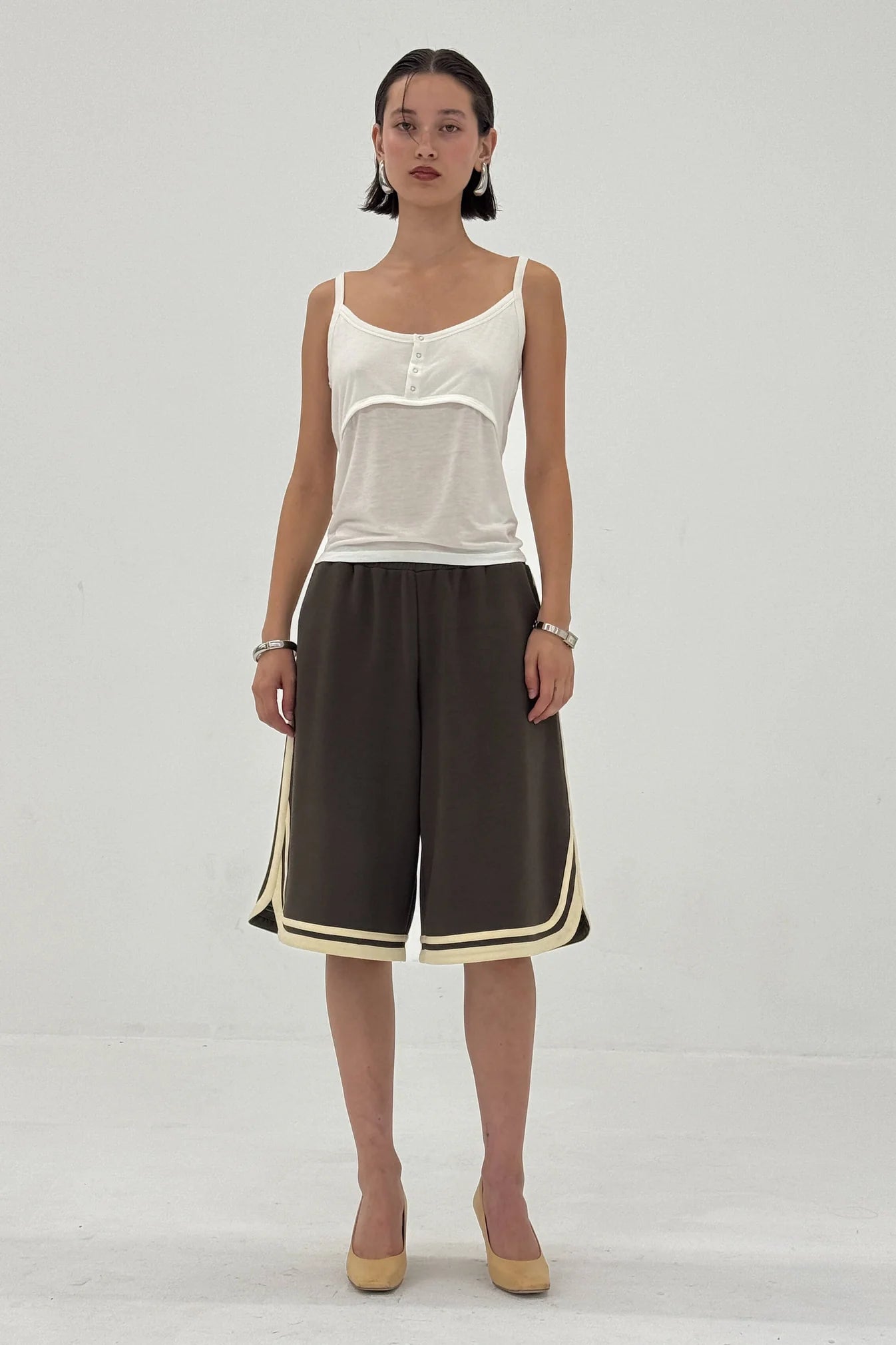 Find Me Now Basketball Shorts Bonsai