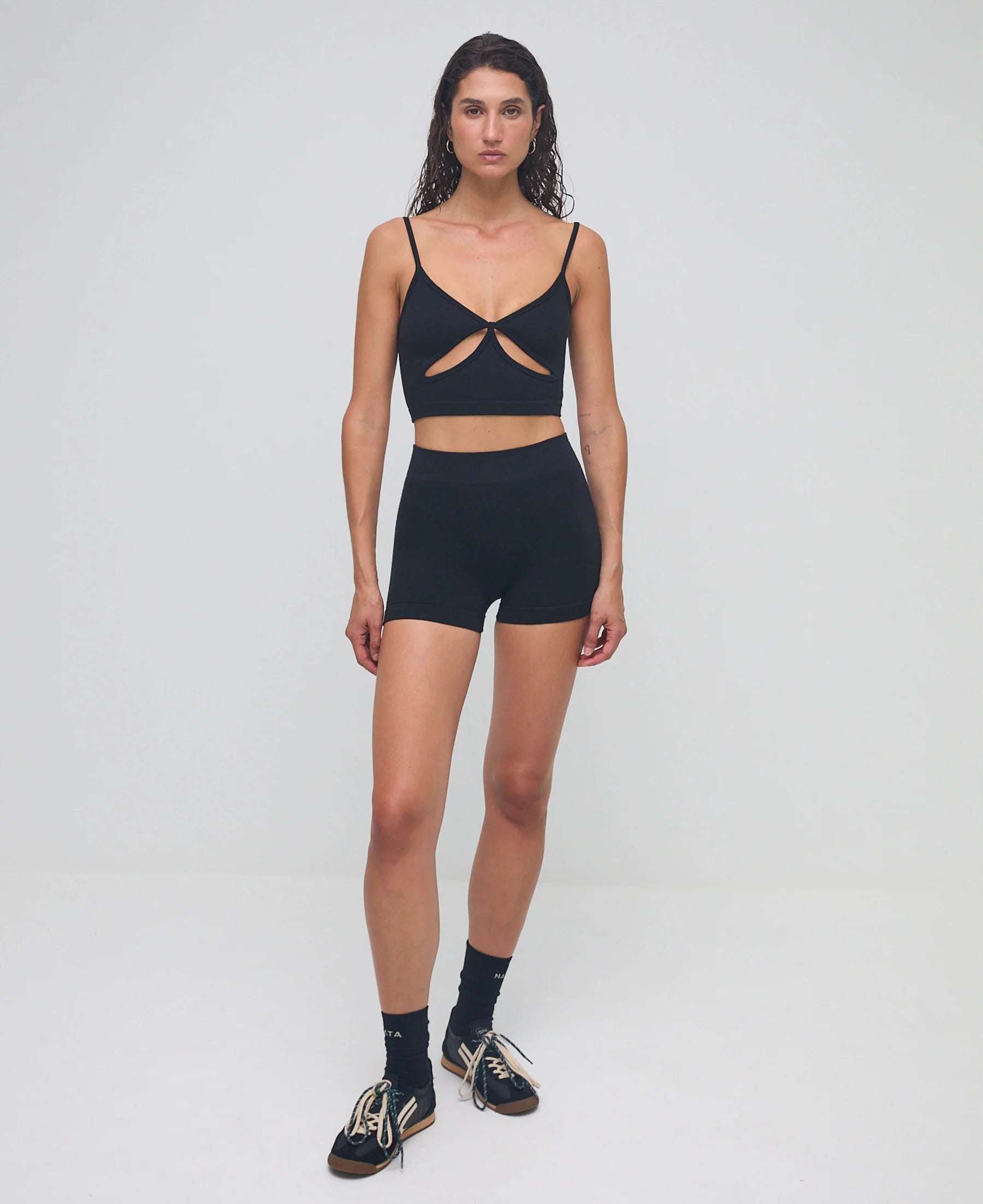 Nagnata Classic Wool Micro Short Black