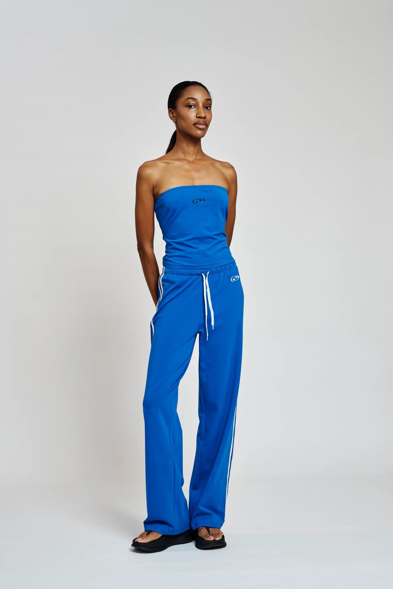 Résumé GwenRS Top Crown Blue